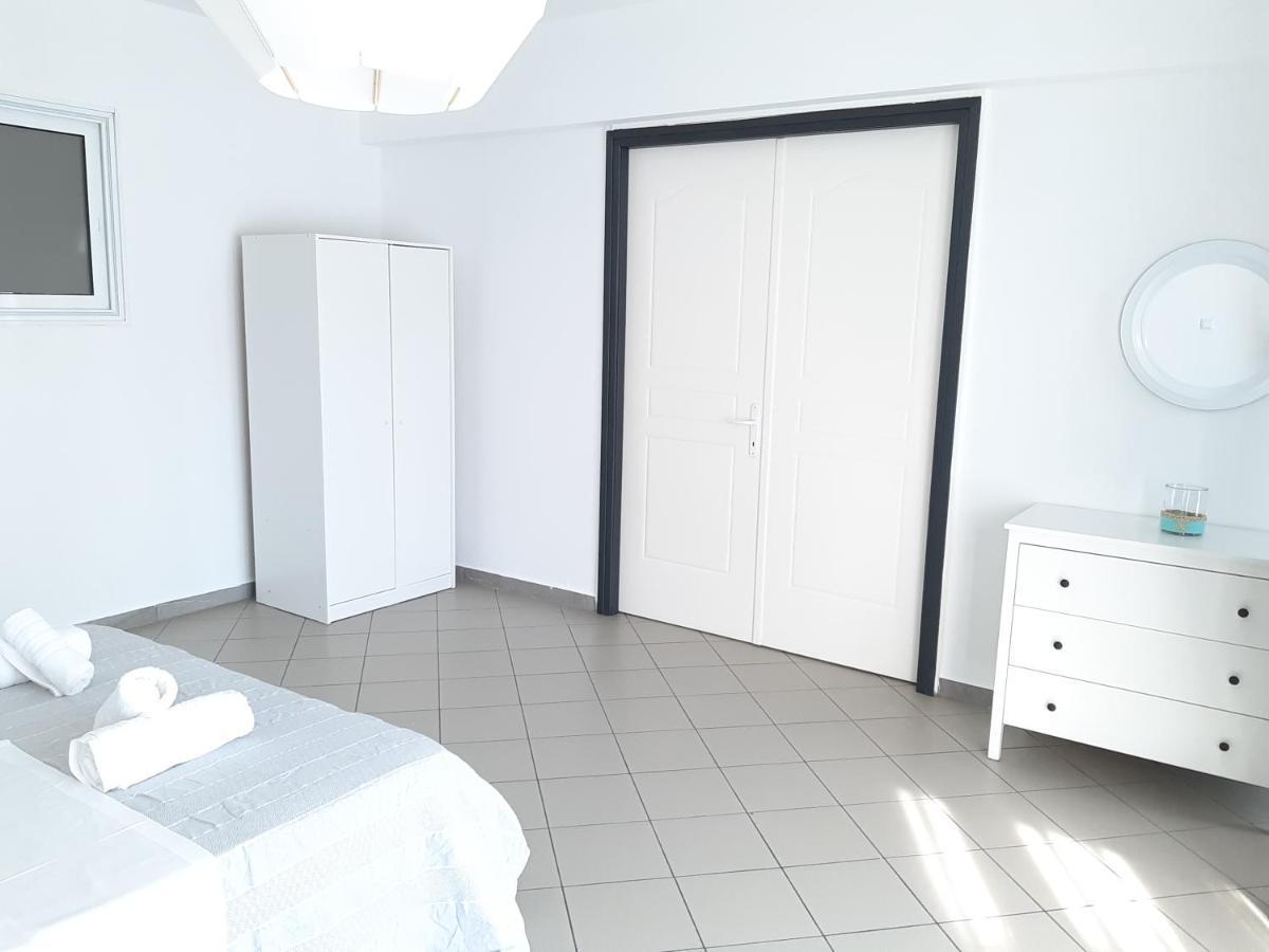 Babis Prinos Apartment Buitenkant foto